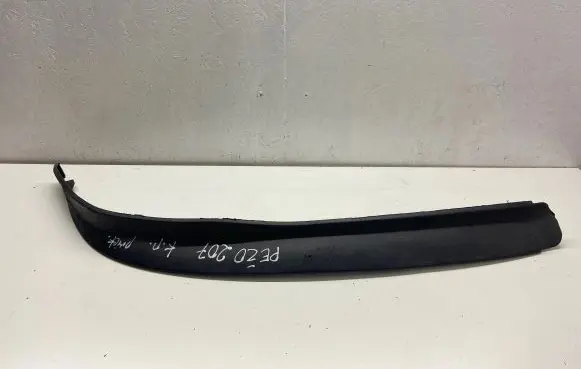 Peugeot 207 Front bumper lip 9649582380 003693