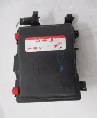 Peugeot 308 Fuse box cover