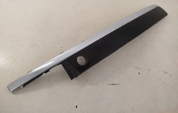 Audi A8 S8 D3 4E Front bumper splitter molding 4E0807224AD