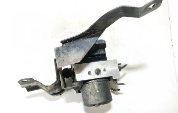 Mitsubishi Space Wagon ABS Pump mr289380