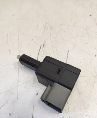 Hyundai i40 Reversing light switch sensor 