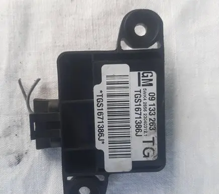 Opel Zafira A Airbag deployment crash/impact sensor 09133263 TGS1671386J 5WK42866