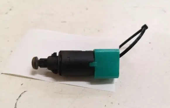 Citroen C4 I Brake pedal sensor switch 9650688480
