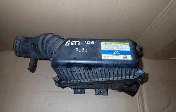 Hyundai Getz Air filter box cover 