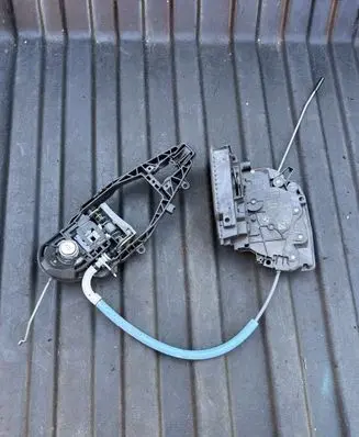 BMW X3 G01 Front door lock 2711544 51212711544 7401206