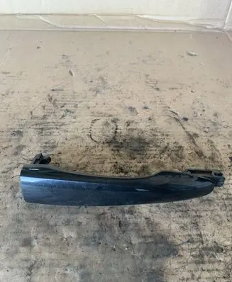 Nissan Qashqai Rear door exterior handle 80640