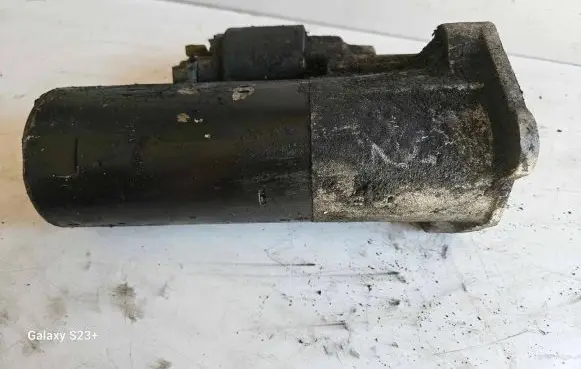 Volkswagen PASSAT B5.5 Starter motor 0001124020