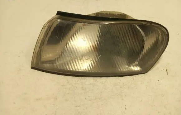 Opel Vectra B Front indicator light e94011