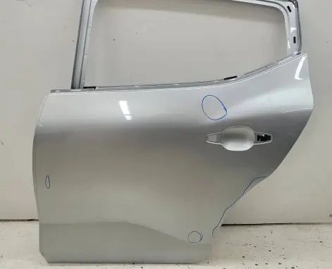 Dacia Sandero III Rear door