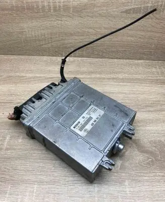 Volkswagen PASSAT B5 Engine control unit/module ECU 028906021DT 0281001555