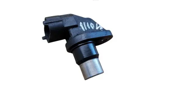 Volvo V70 Camshaft position sensor 8631533