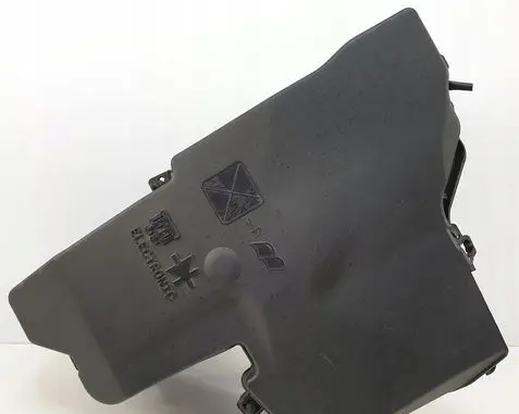 Citroen C5 Fuse box set 9686732180