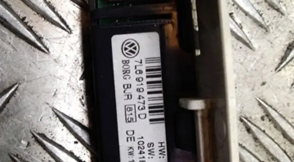 Volkswagen Touareg I Parking PDC sensor display screen 7L6919473D
