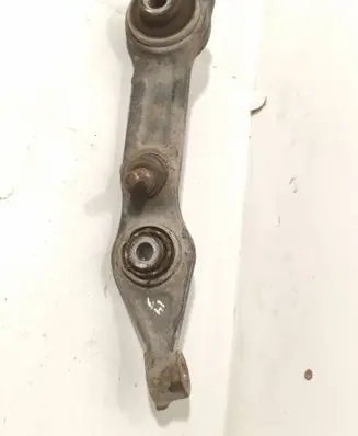 Mercedes-Benz E W211 Front lower control arm/wishbone 