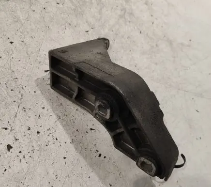 Renault Laguna II Fuel pump bracket 8200157461