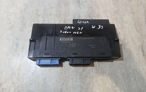 BMW 1 E81 E87 Comfort/convenience module 520394E01