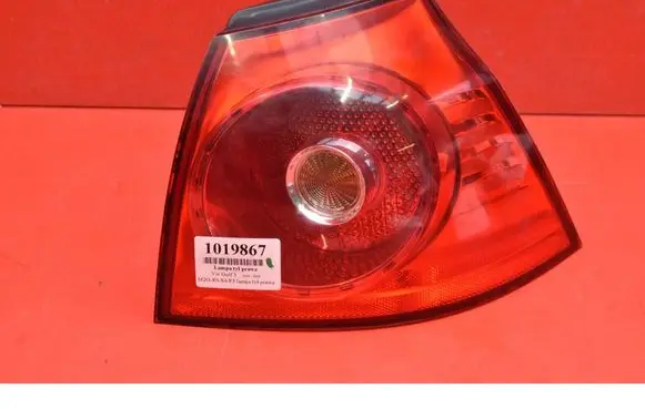 Volkswagen Golf V Rear/tail lights 1K6945096AC