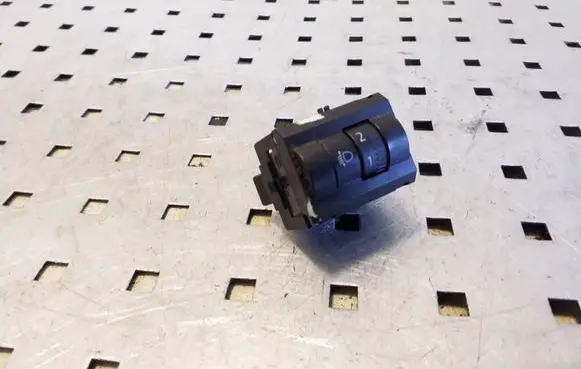 Skoda Octavia Mk2 (1Z) Headlight level height control switch 1Z0941333B