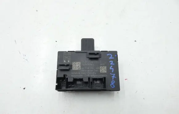 Skoda Yeti (5L) Door control unit/module 7N0959795E 2840099410300