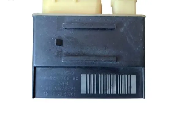 Glow plug pre-heat relay