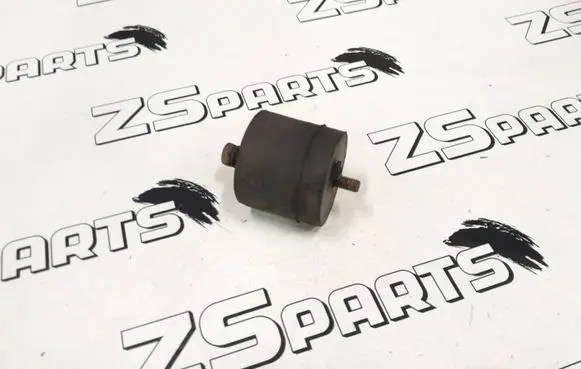 BMW 5 E34 Engine mount bracket 1133364