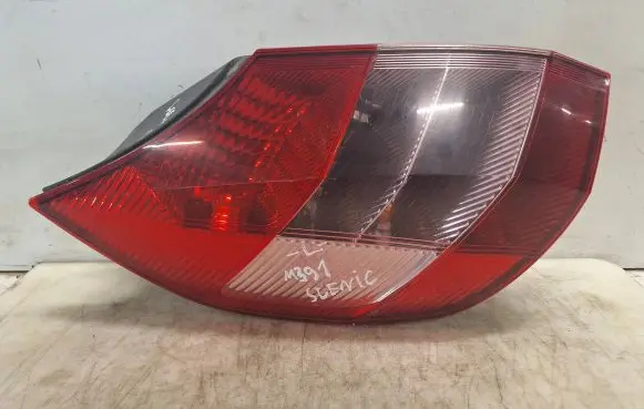 Renault Scenic II - Grand scenic II Rear/tail lights RS102