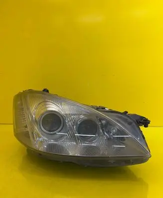 Mercedes-Benz S W221 Headlight/headlamp A2218202661