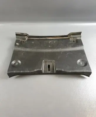 Chevrolet Camaro Trunk/boot sill cover protection 84030026