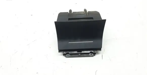 Skoda Octavia Mk2 (1Z) Car ashtray 1Z1863077A