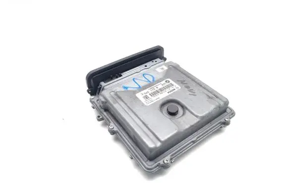 BMW 7 F01 F02 F03 F04 Engine control unit/module 8511372 0281017079 1039S39063