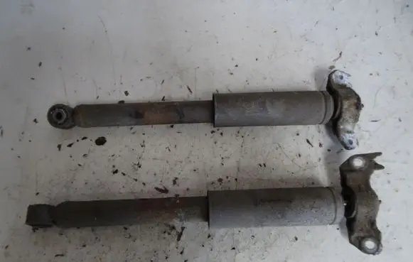 Opel Insignia A Rear shock absorber/damper