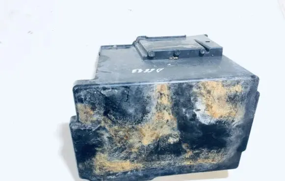 Battery box tray