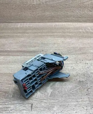 Opel Meriva A Fuse box set 13100504FUSEBOX IP51EV750913FMU 011011