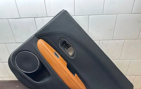 Honda HR-V Rear door card panel trim