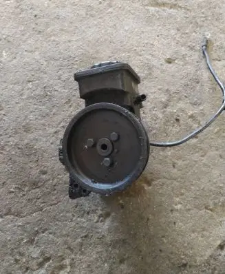 BMW 5 E60 E61 Power steering pump 32416760956