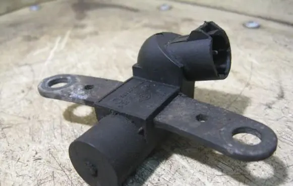 Renault Megane I Crankshaft position sensor 7700109055 19DTI75KW