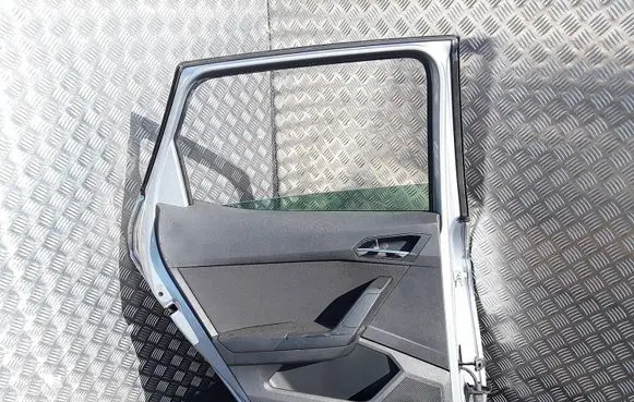 Seat Arona Rear door