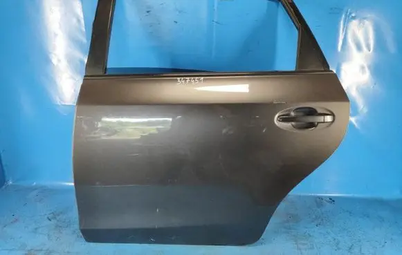 Toyota Prius+ (ZVW40) Front door 6700447180