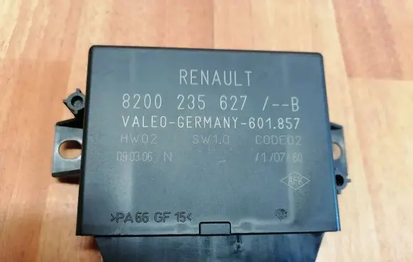 Renault Espace - Grand espace IV Parking PDC control unit/module 8200235627 C0DE02 601857