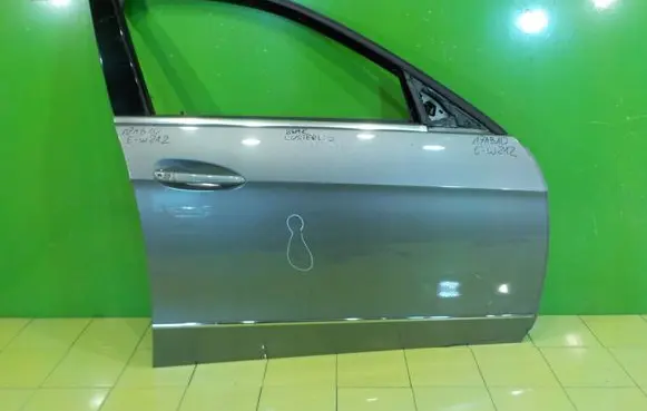 Mercedes-Benz E W212 Front door PRZOD PRAWE