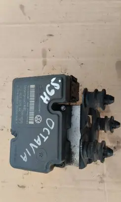 Skoda Octavia Mk2 (1Z) ABS Pump 1K0907379AK EYU1A22Q38 000404913E3