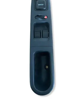 Honda HR-V Quarter vent window switch 