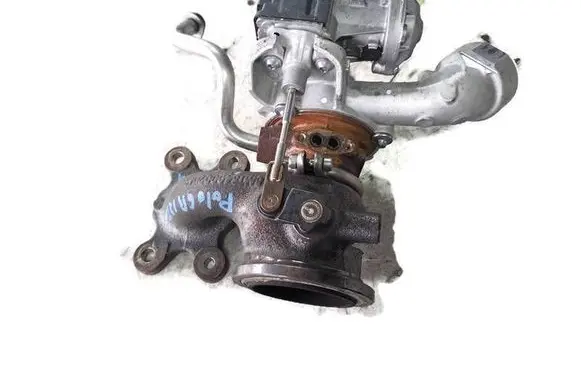 Volkswagen Cross Polo Turbo 04E145713Q 223901