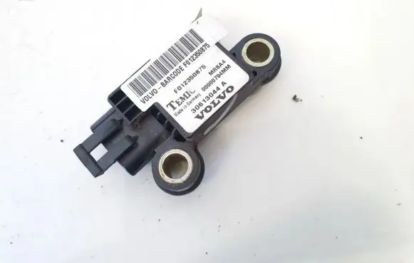 Volvo S40, V40 Airbag deployment crash/impact sensor 30613044a mr8a4