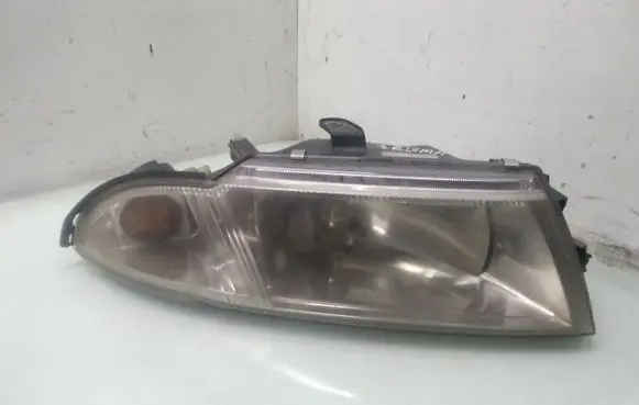 Mitsubishi Carisma Headlight/headlamp 085511132R
