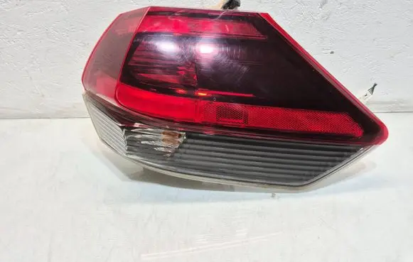 Nissan Rogue Rear/tail lights 265506FP0A