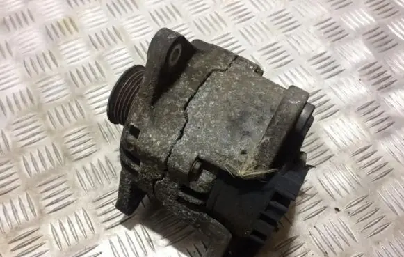 Ford Fiesta Generator/alternator 96FB10300DD 96FB-10300-DD