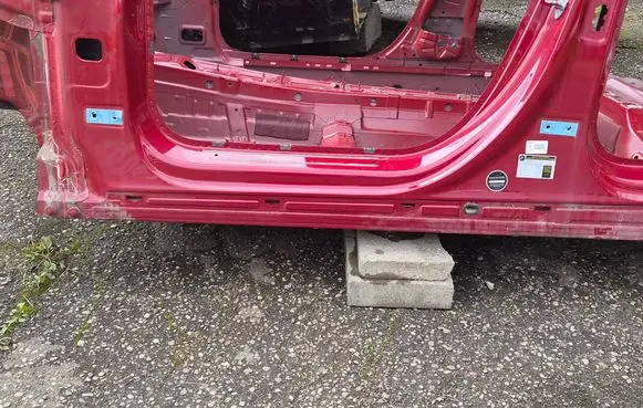 Mercedes-Benz A W177 Front sill (body part)
