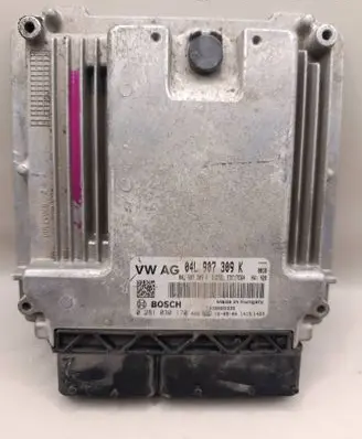 Volkswagen PASSAT B8 Engine control unit/module 04L907309K 0281030170