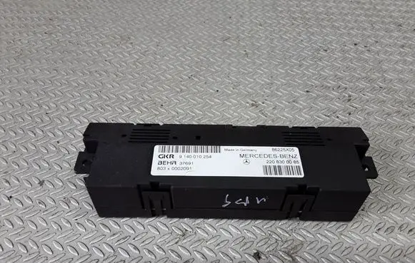 Mercedes-Benz S W220 Other control units/modules 2208300085